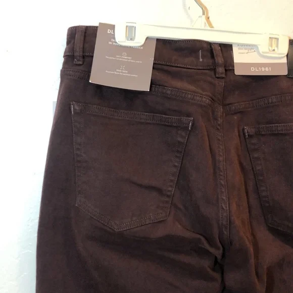 NWT DL1961 Russell Slim Straight Cabernet Pants 33